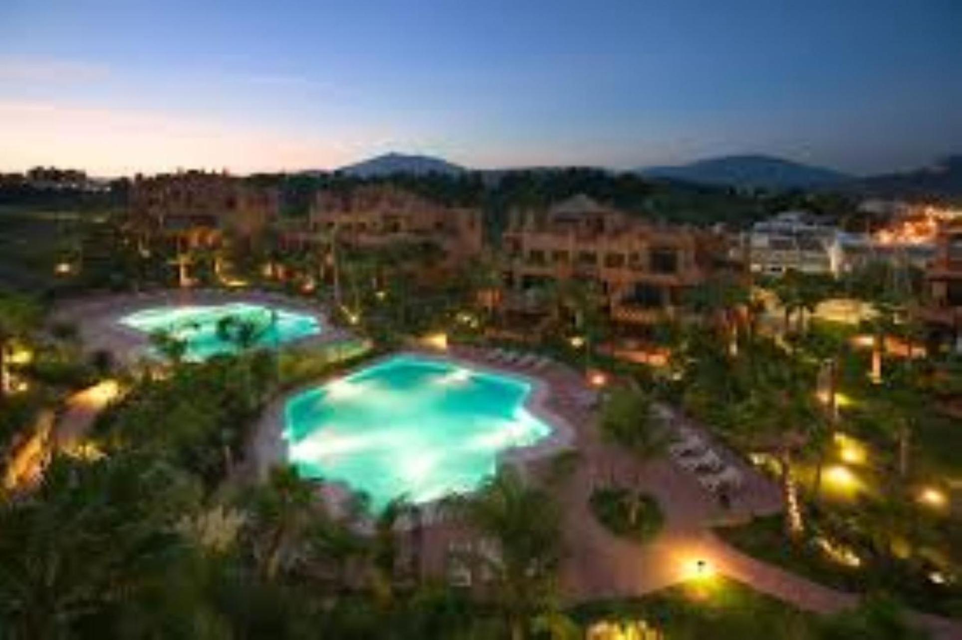 Aloha Hill Club Lluxury 5 Star Golf Resort Near Puerto Banus And Марбелья Экстерьер фото