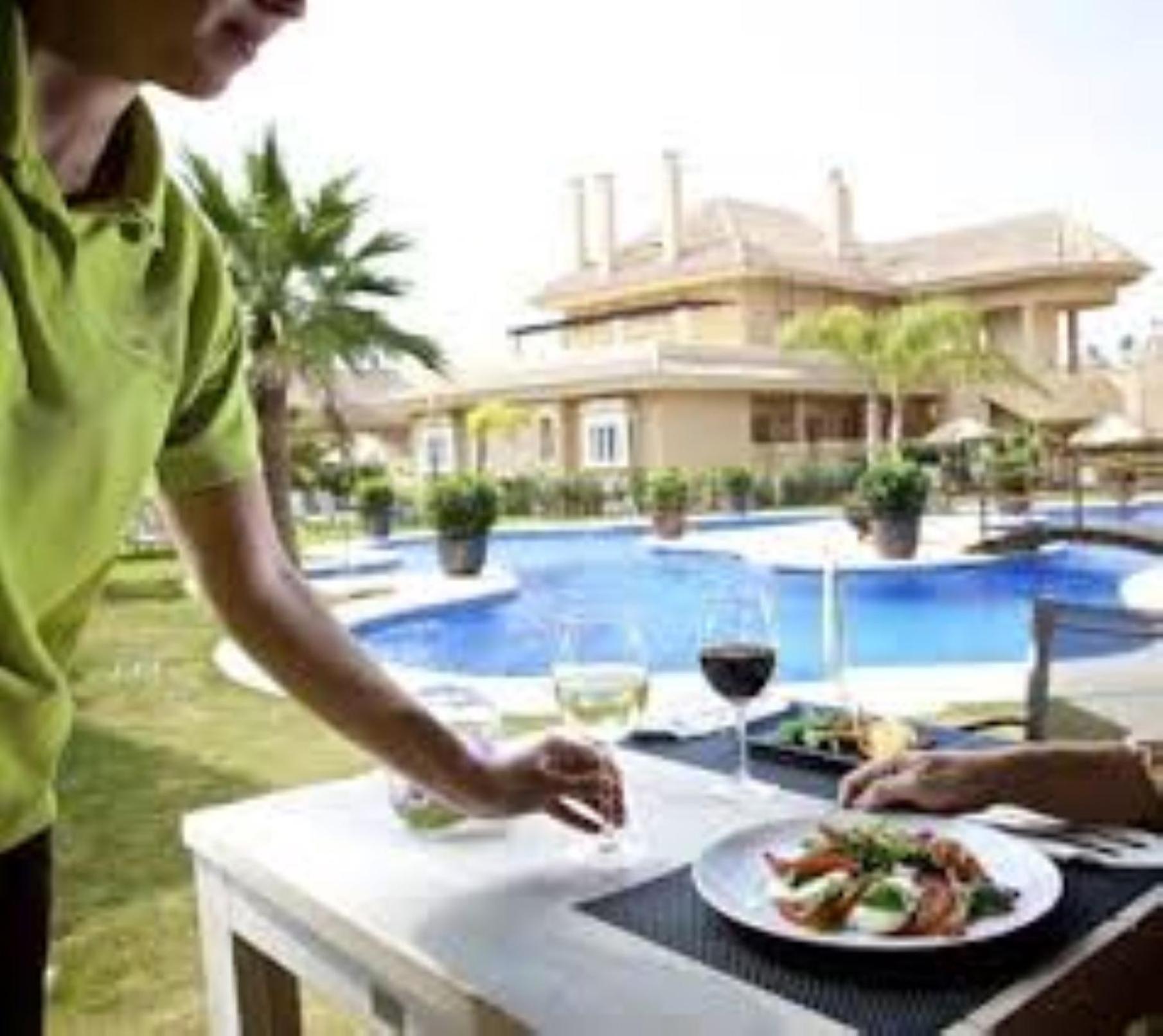 Aloha Hill Club Lluxury 5 Star Golf Resort Near Puerto Banus And Марбелья Экстерьер фото