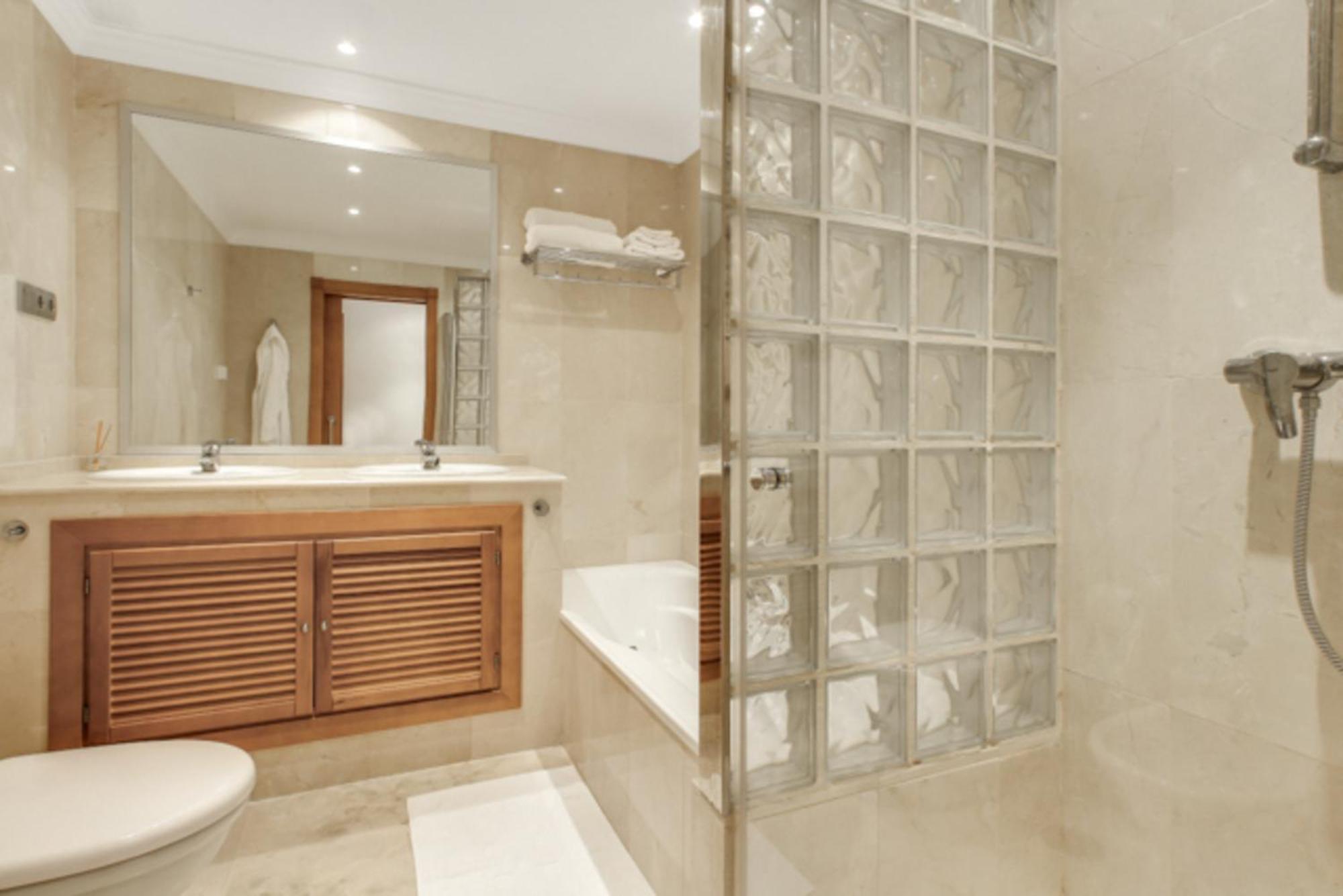 Aloha Hill Club Lluxury 5 Star Golf Resort Near Puerto Banus And Марбелья Экстерьер фото