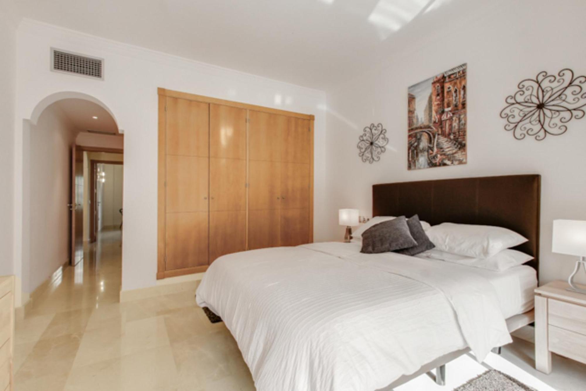 Aloha Hill Club Lluxury 5 Star Golf Resort Near Puerto Banus And Марбелья Экстерьер фото